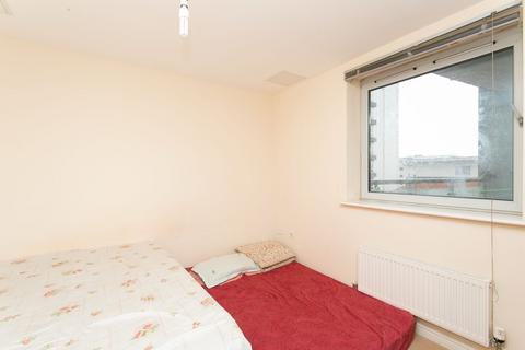 1 bedroom flat for sale, City View, Centreway Apartments, Ilford, essex, IG1