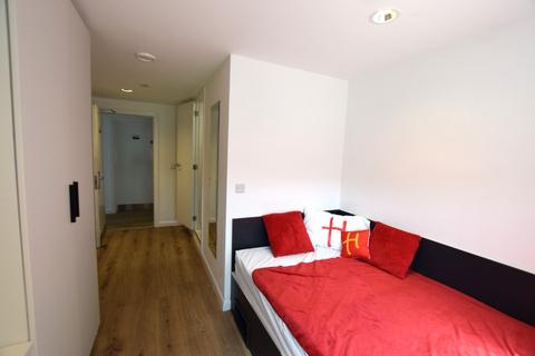 1 bedroom in a flat share to rent, Kettering Road, Northampton NN1