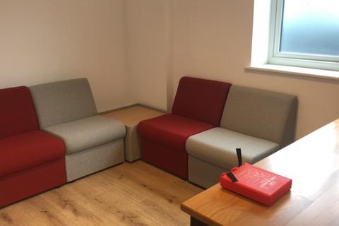 1 bedroom in a flat share to rent, Kettering Road, Northampton NN1