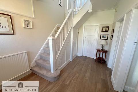 4 bedroom detached house for sale, Chester Road, Poynton