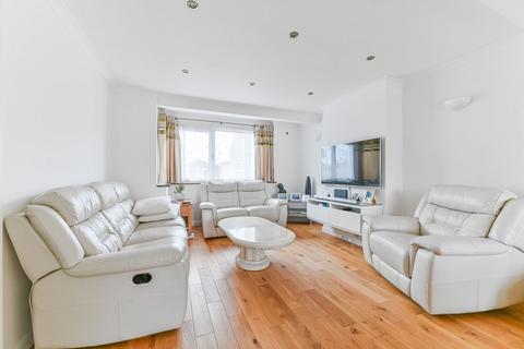4 bedroom house for sale, Chilmark Road, Streatham Vale, London, SW16