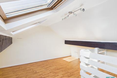 3 bedroom terraced house for sale, Chamber Road, Shaw OL2