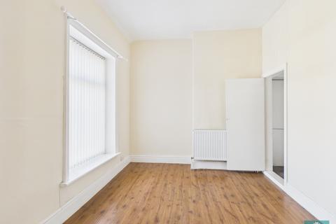 3 bedroom terraced house for sale, Chamber Road, Shaw OL2