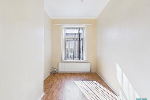 3 bedroom terraced house for sale, Chamber Road, Shaw OL2