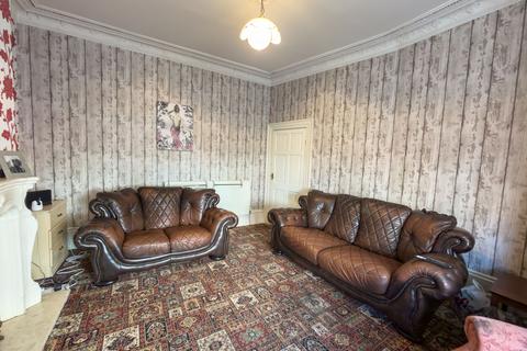 4 bedroom townhouse for sale, 9 Woodlands Terrace, South Shields, Tyne and Wear NE33 2ET