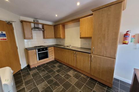4 bedroom house to rent, 11 Milnbank Gardens, ,