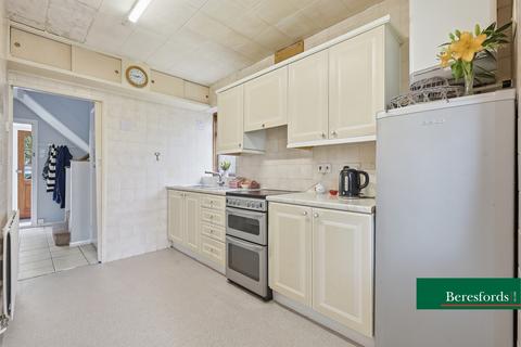 3 bedroom semi-detached house for sale, Colet Road, Hutton, CM13