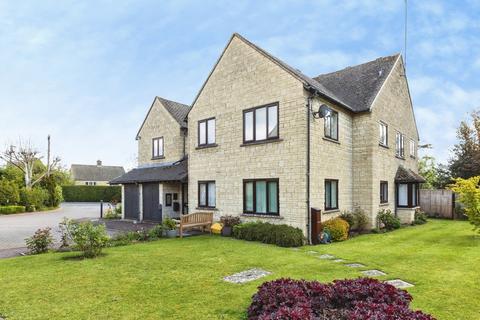 2 bedroom apartment for sale, Pegasus Court, Gloucestershire GL54