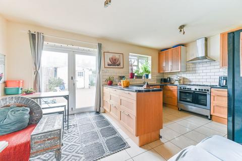 4 bedroom terraced house for sale, Elm Gardens, Mitcham, CR4