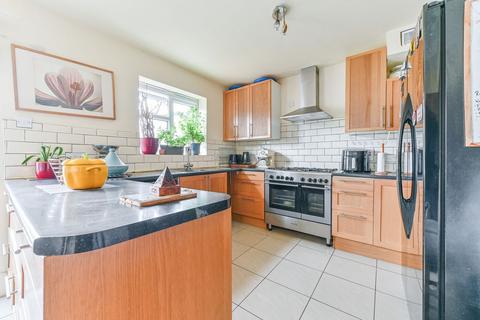 4 bedroom terraced house for sale, Elm Gardens, Mitcham, CR4