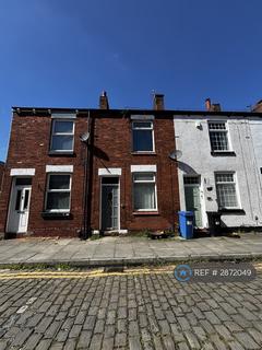 2 bed terraced house for rent in Store St, Stockport, SK2