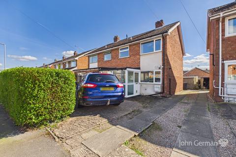 3 bedroom semi-detached house for sale, Cedar Road, Barton Under Needwood
