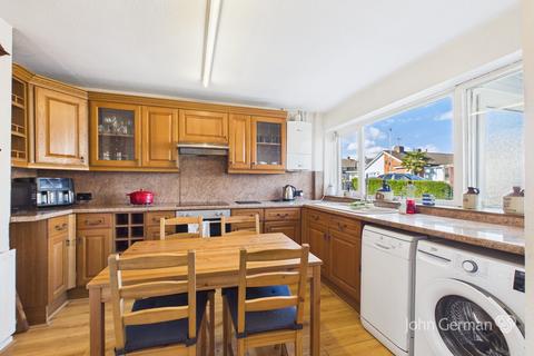 3 bedroom semi-detached house for sale, Cedar Road, Barton Under Needwood