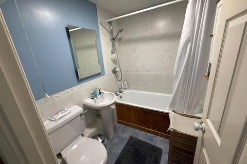 2 bedroom apartment to rent, TENNYSON LODGE, OX1