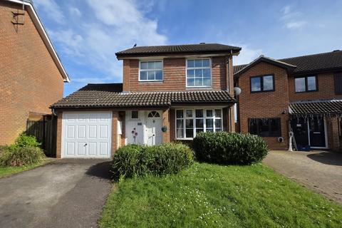 3 bedroom detached house for sale, Wodhams Drive, Brackley