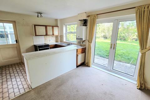 3 bedroom detached house for sale, Wodhams Drive, Brackley