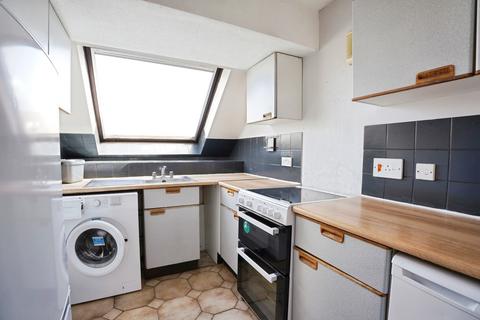 2 bedroom flat for sale, Cumberland Close, Bristol, Somerset, BS1