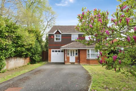 4 bedroom detached house for sale, Cagney Drive, Abbey Meads, SN25