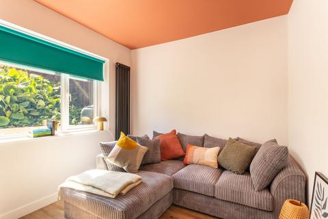 1 bedroom in a house share to rent, Auckland Drive, Brighton BN2