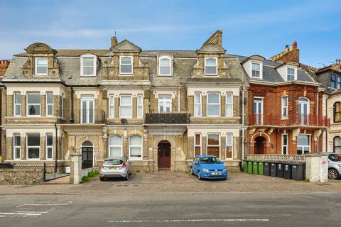 2 bedroom flat for sale, Avondale Road, Gorleston, Great Yarmouth