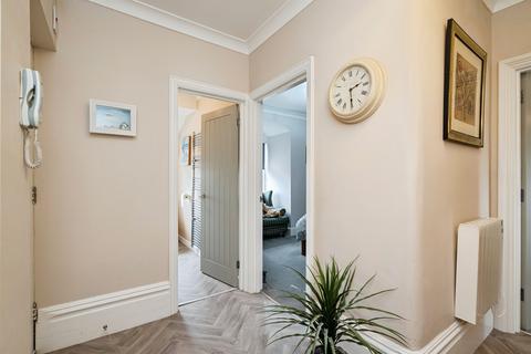 2 bedroom flat for sale, Avondale Road, Gorleston, Great Yarmouth