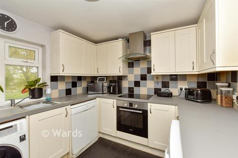 2 bedroom maisonette for sale, Duchess Of Kent Drive, Chatham ME5