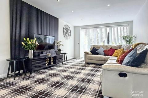 5 bedroom semi-detached house for sale, Perth Street, Heyside
