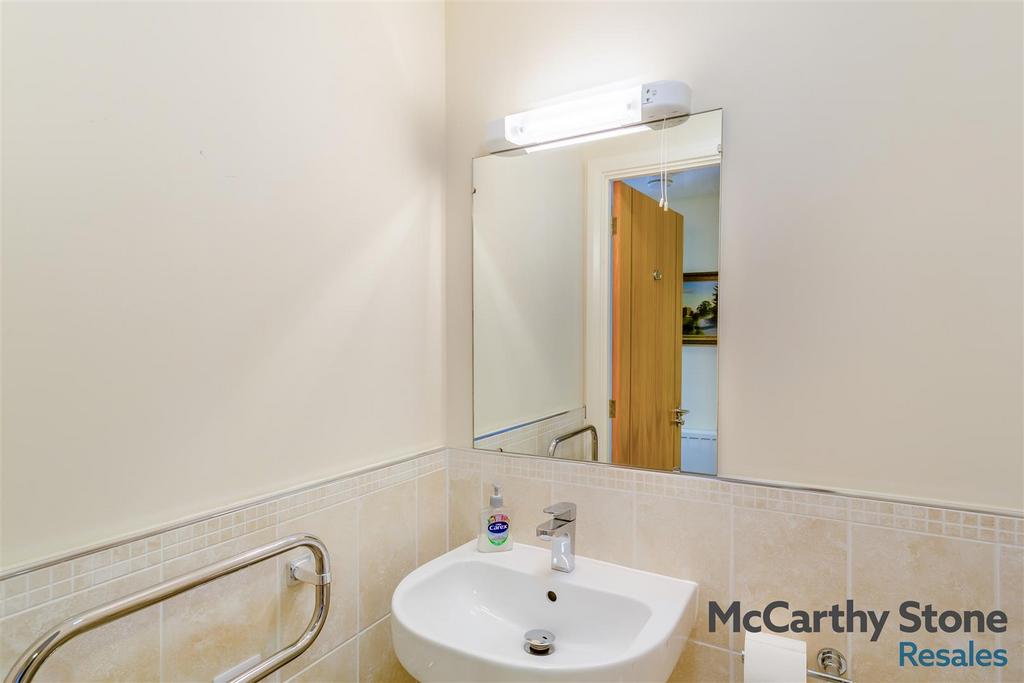 8687604-interior15.jpg