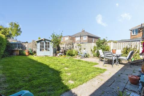 3 bedroom semi-detached house for sale, Cambridge Crescent, Crofton, Wakefield, West Yorkshire, WF4