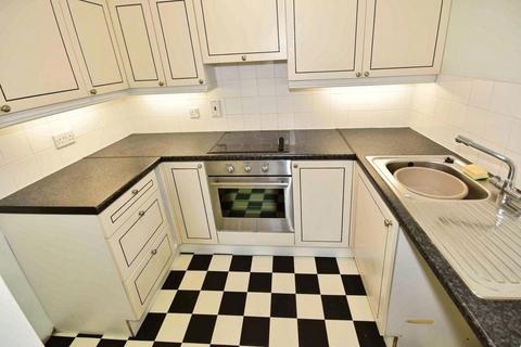 1 bedroom retirement property for sale, Albert Road, Buckhurst Hill IG9
