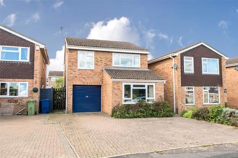 4 bedroom detached house for sale, Lasne Crescent, Gloucester GL3