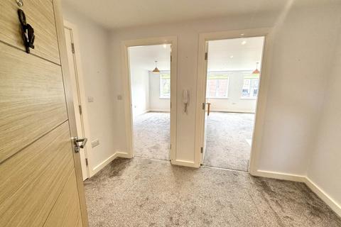 1 bedroom flat for sale, Barnaby Court, Wallingford