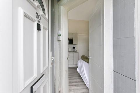 undefined, Bredisholm Road, Baillieston, Glasgow, G69