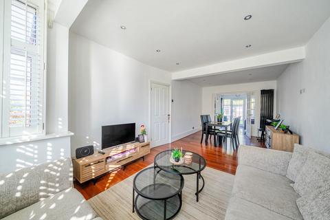 3 bedroom semi-detached house for sale, Jevington Way, Lee