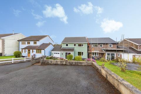 4 bedroom detached house for sale, Heol Y Nant, Llanelli SA14