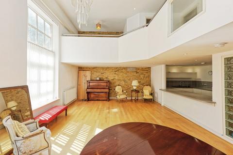 3 bedroom flat for sale, Mill Race, River, Dover, Kent, CT17