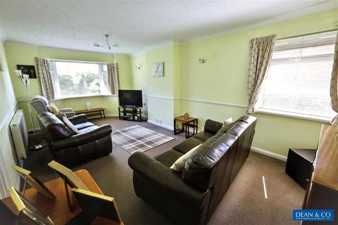 2 bedroom detached bungalow for sale, Northease Drive, Hove