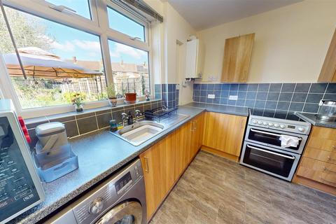 2 bedroom terraced house for sale, Selby Drive, Salford