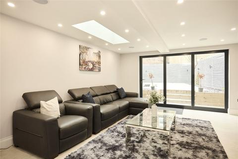 undefined, Grayling Road, London, N16