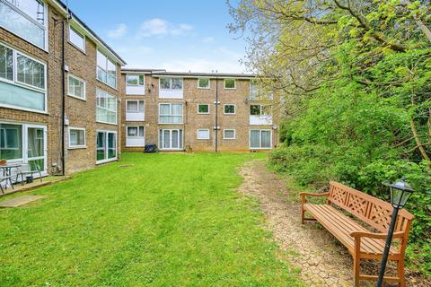 2 bedroom apartment for sale, Ashby Court, Hemel Hempstead