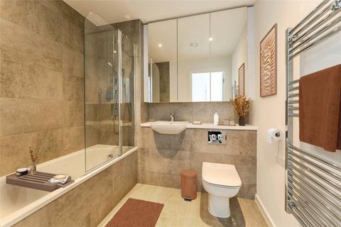 1 bedroom flat for sale, Oxeye Way, London, N18
