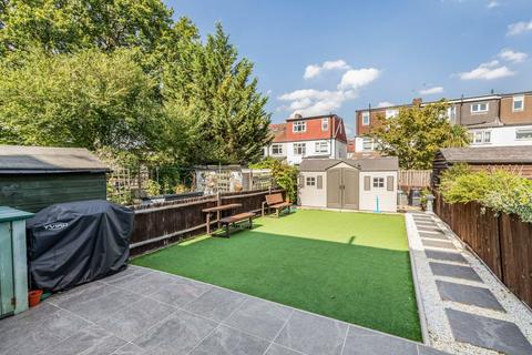 4 bedroom terraced house for sale, Oakway, Raynes Park, London, SW20