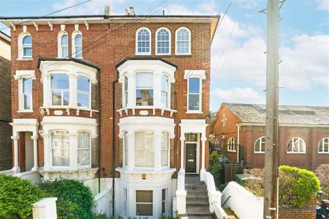 1 bedroom flat for sale, Ramsden Road, London SW12