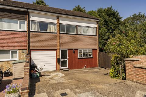 Contessa Close, Orpington, BR6