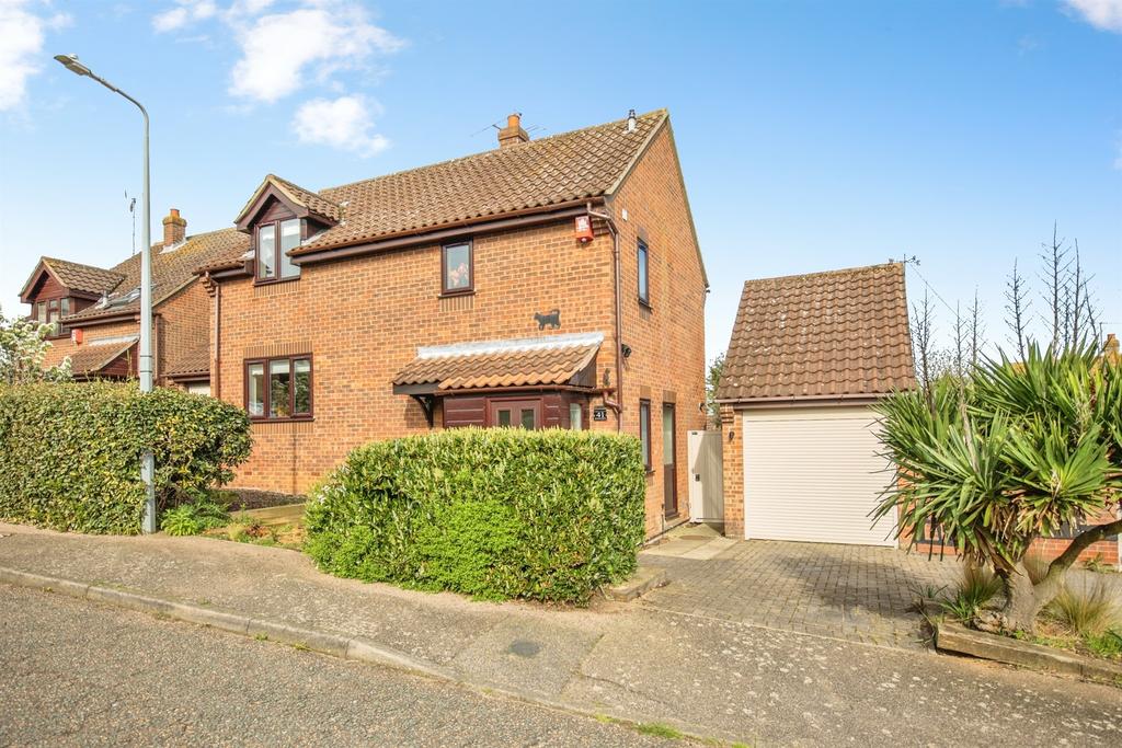 3 bedroom detached house for sale