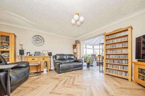 3 bedroom detached house for sale, Grantham Crescent, Ipswich