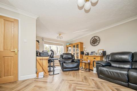 3 bedroom detached house for sale, Grantham Crescent, Ipswich