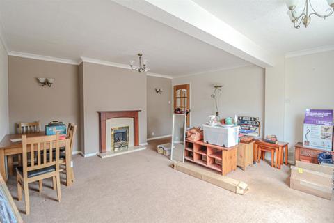 2 bedroom detached bungalow for sale, Almond Walk, Gedling, Nottingham