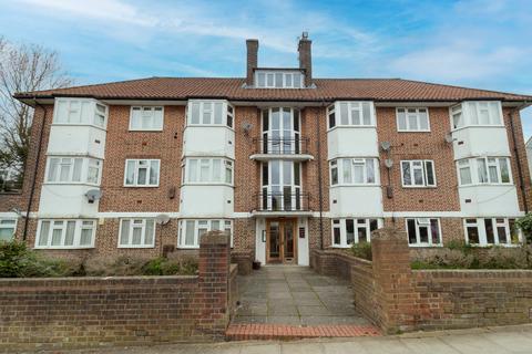 Penshurst Court, Penshurst Gardens, HA8