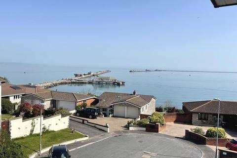4 bedroom detached house for sale, Redcliff View, Weymouth, Dorset, DT4